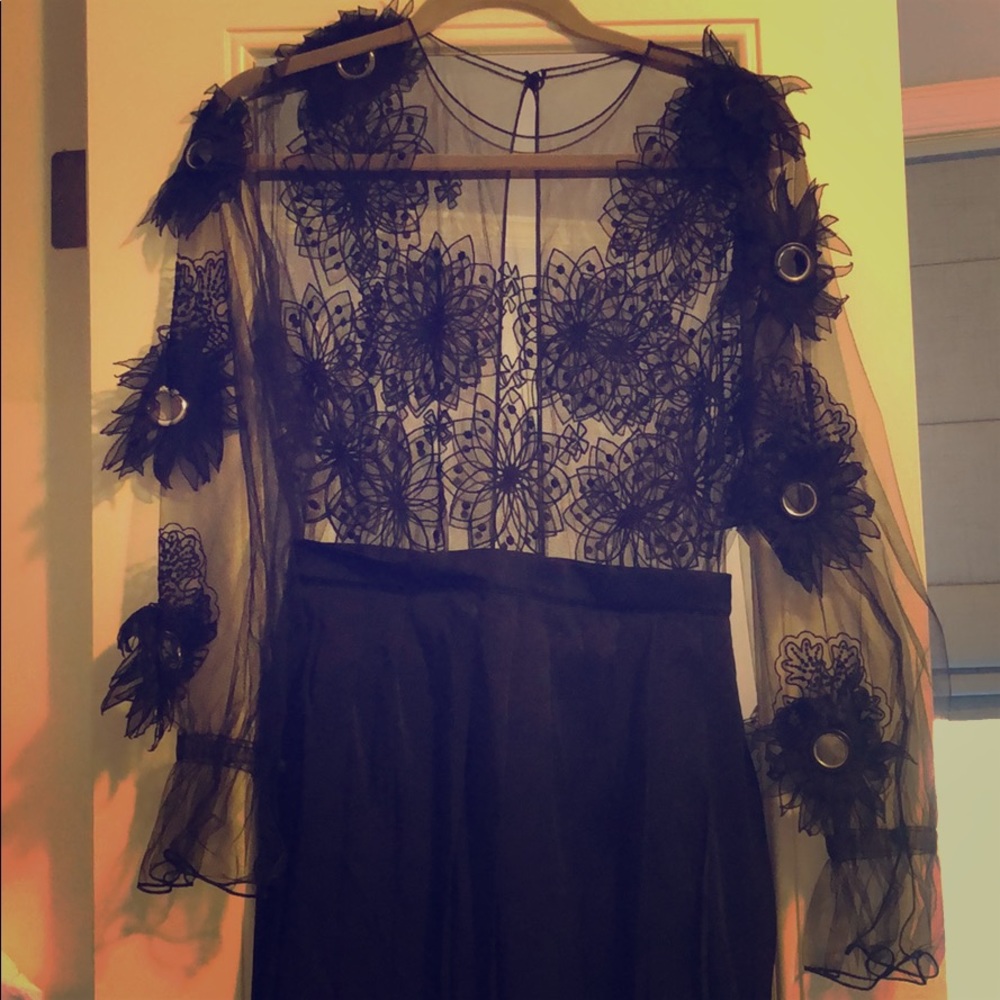 Authentic Fendi lace cocktail dress. NEW. Size 40